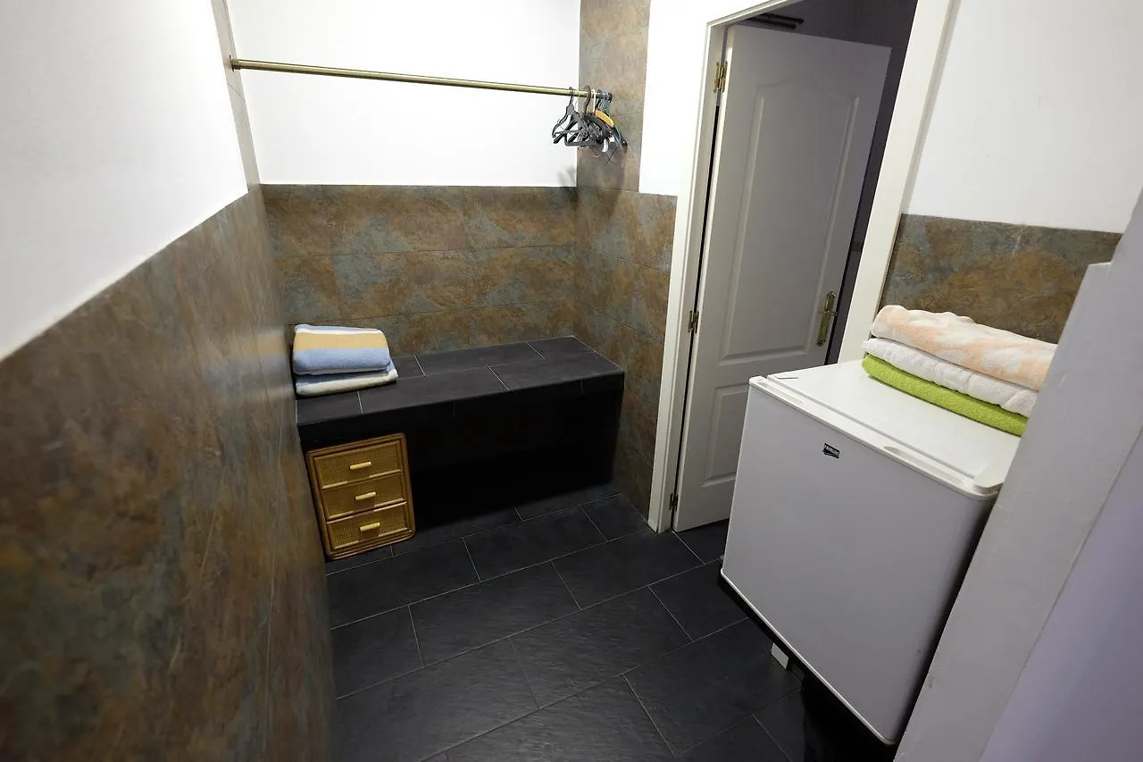 Lenin Hostel Barcelona