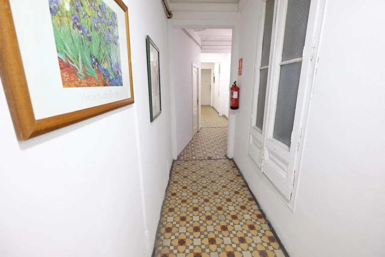 Lenin Hostel Barcellona