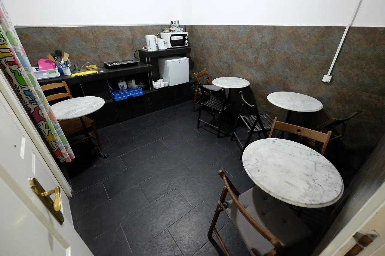 Lenin Hostel Barcellona Affittacamere