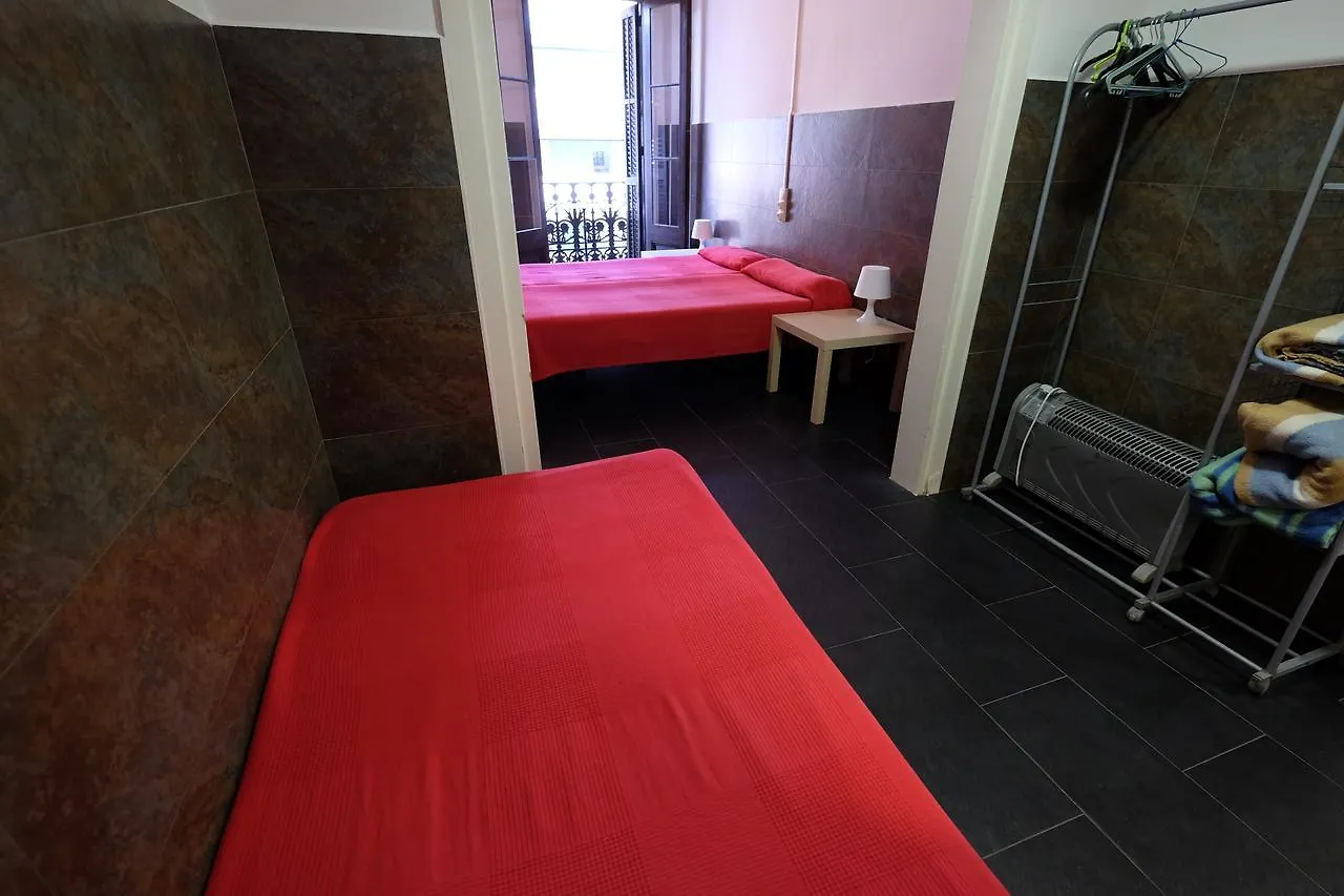 Lenin Hostel Barcellona Spagna