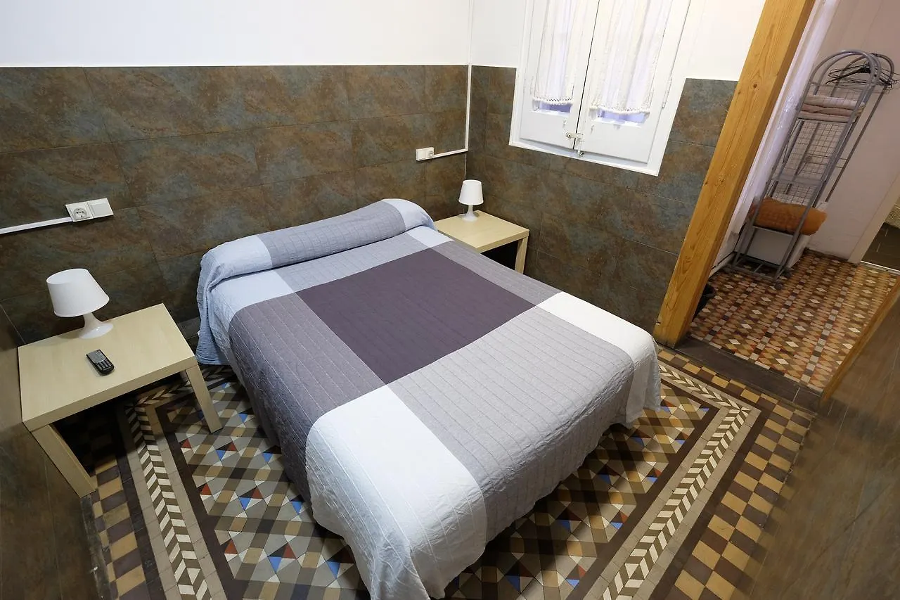 Lenin Hostel Barcellona Affittacamere